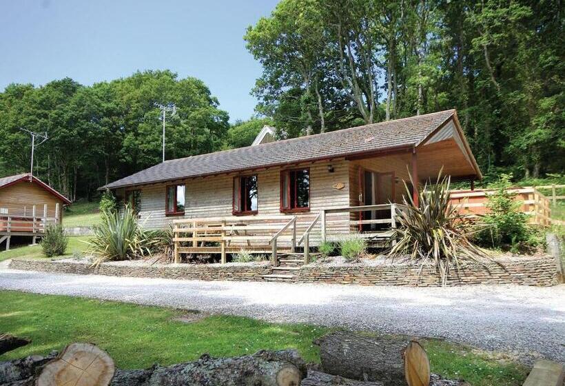 Дом 3 Спальни, Ivyleaf Combe Lodges
