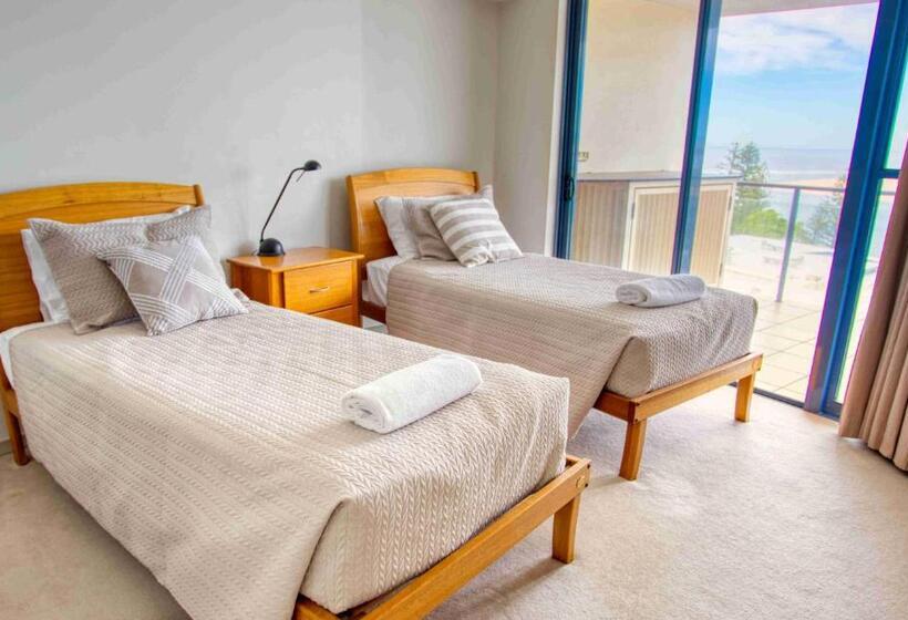 3침실 프리미엄 아파트, The Waterford Prestige Apartments