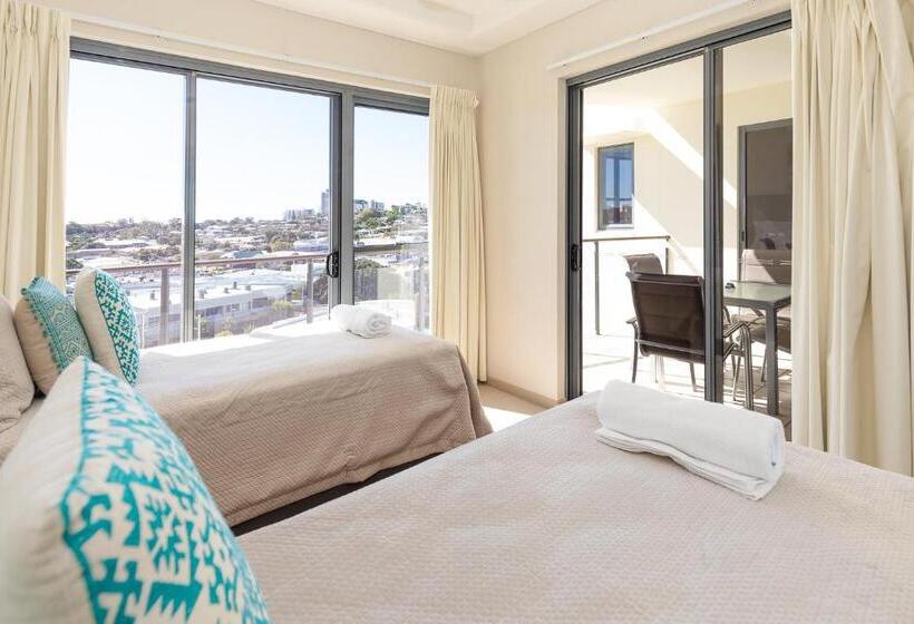 3침실 프리미엄 아파트, The Waterford Prestige Apartments