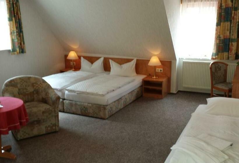 Номер Стандарт, Gasthaus& Pension Zum Roten Haus