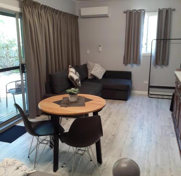 디럭스 룸, Bluegrass Bnb