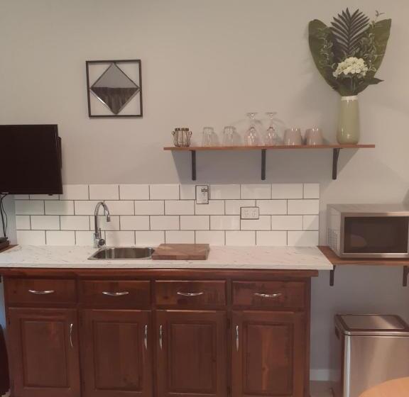 디럭스 룸, Bluegrass Bnb