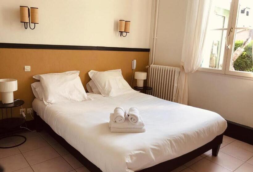 Номер Стандарт, Hôtel Michelet Plage