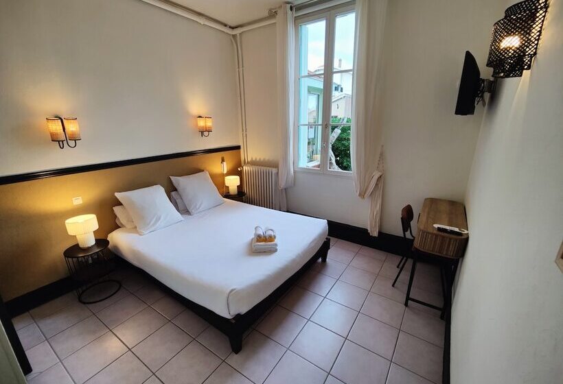 Номер Стандарт, Hôtel Michelet Plage