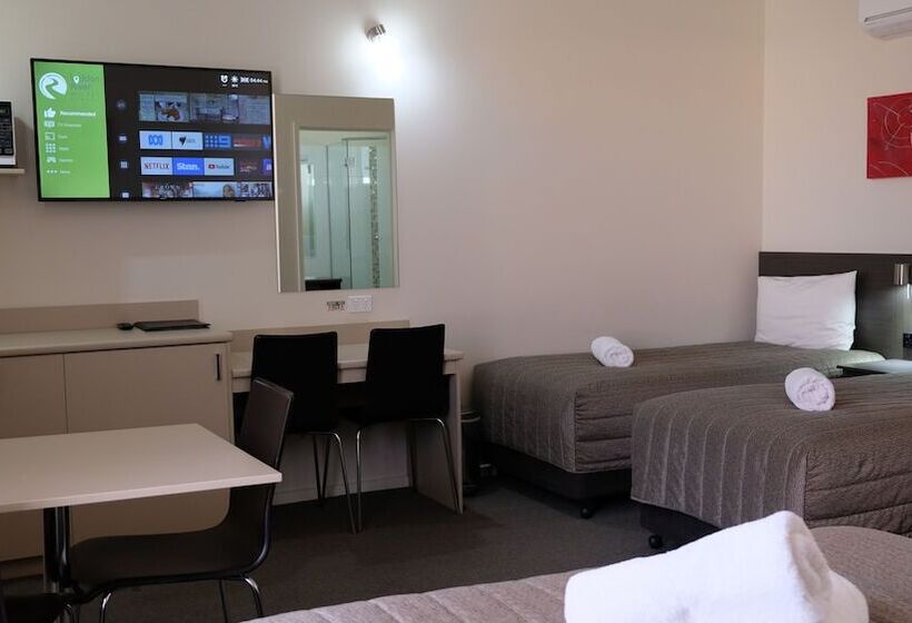 디럭스 패밀리 룸, Loddon River Motel