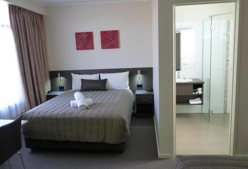 디럭스 룸, Loddon River Motel