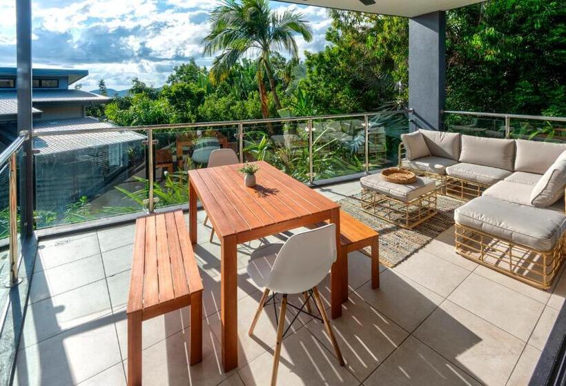 Апартаменты 3 Спальни, Pinnacle Apartments