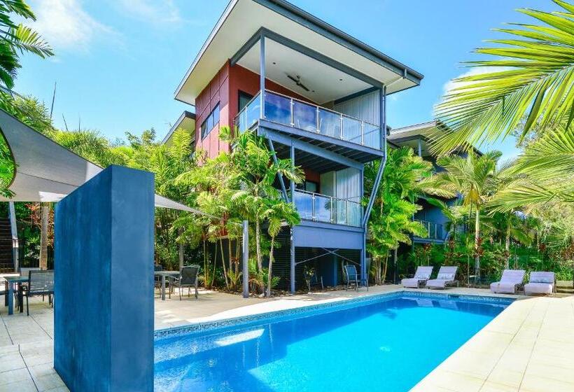 Апартаменты 2 Спальни Вид на Море, Pinnacle Apartments