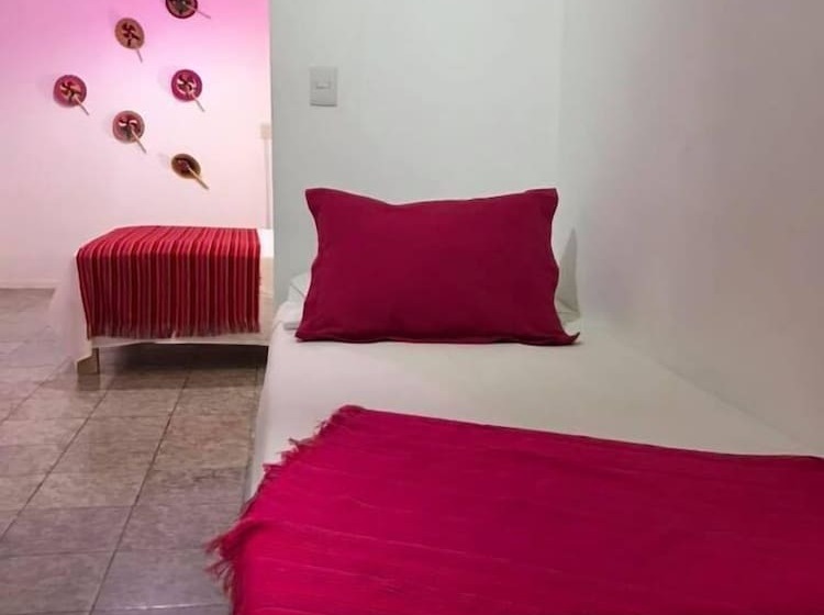 חדר סטנדרט, Hostal Tlaquepaque