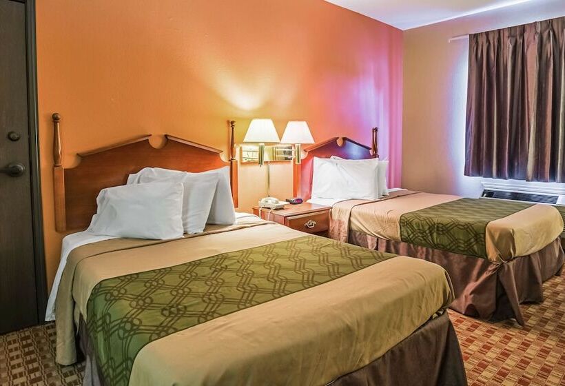 带2个双人床的标准工作室, Econo Lodge Inn & Suites