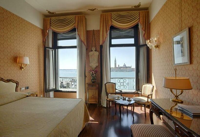 اتاق سوپریور سه تخته, Locanda Vivaldi