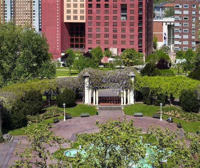 ファミリールーム, Meliá Bilbao