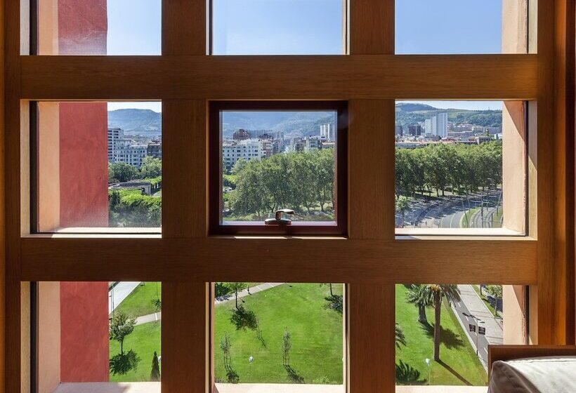 シングルデラックスルーム, Meliá Bilbao