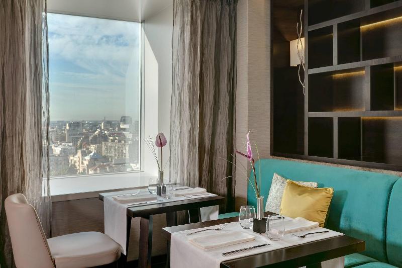 اتاق اجرایی با تخت بزرگ, Sheraton Bucharest