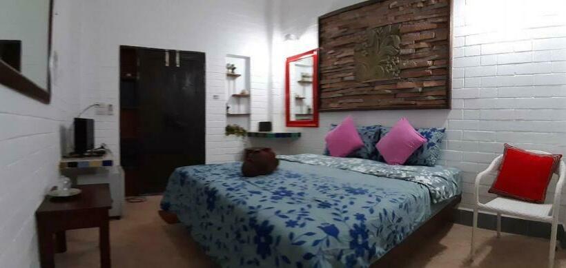 Номер Стандарт, Banthorphan Resort