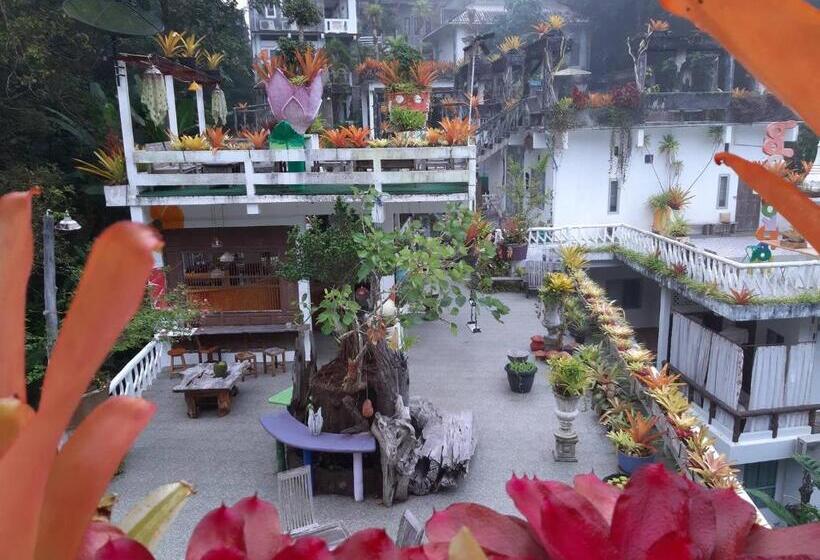 Номер Стандарт Трехместный, Banthorphan Resort
