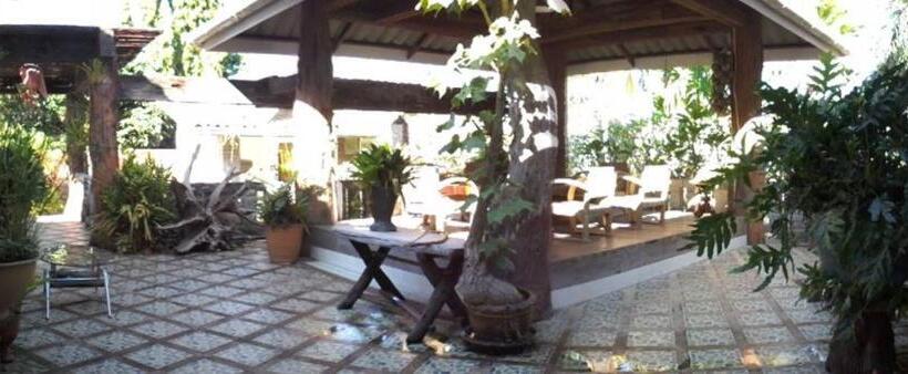 اتاق استاندارد سه تخته با بالکن, Banthorphan Resort