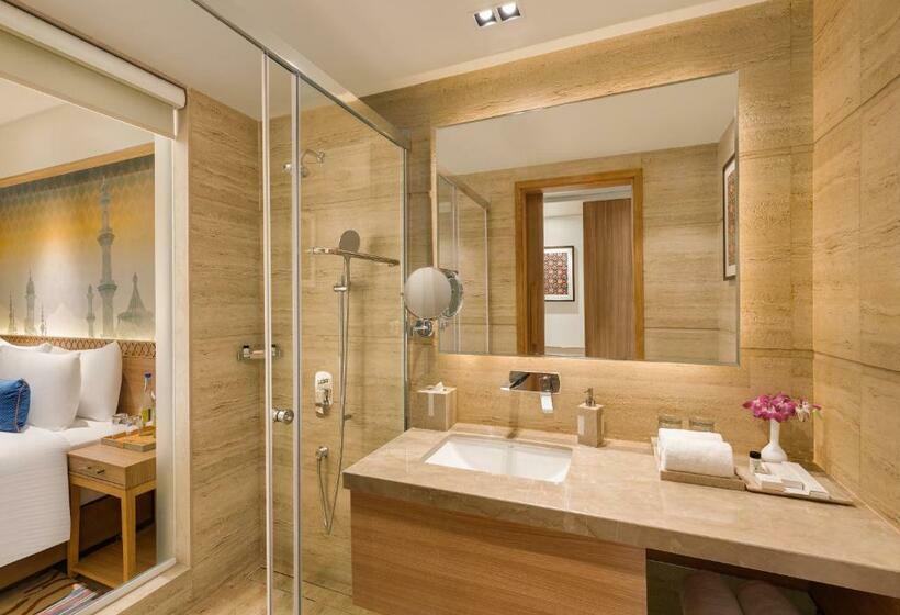 Номер Deluxe, Bellevue Sarovar Premiere Junagadh