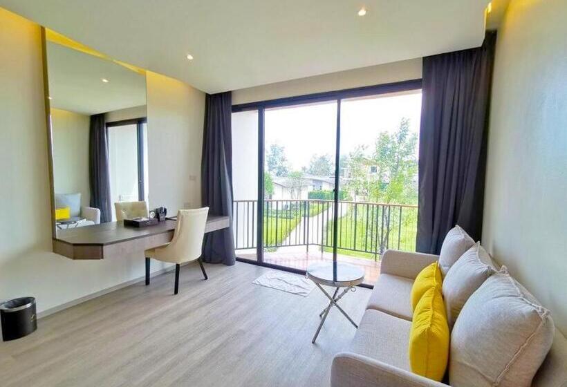 اتاق لوکس, De Veranio Resort