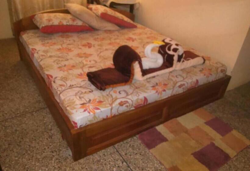 Номер Стандарт, Jackson Guesthouse Anomabo