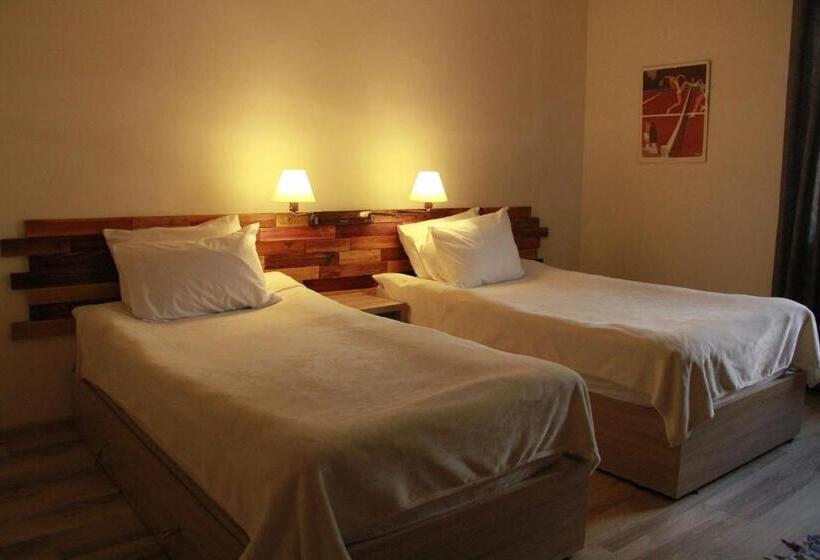Семейный Номер Deluxe, Lermont Guest House