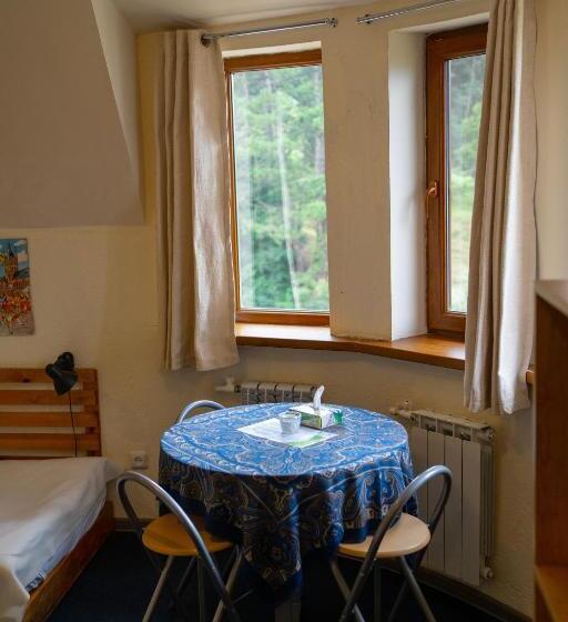 Трехместный Номер Комфорт, Lermont Guest House