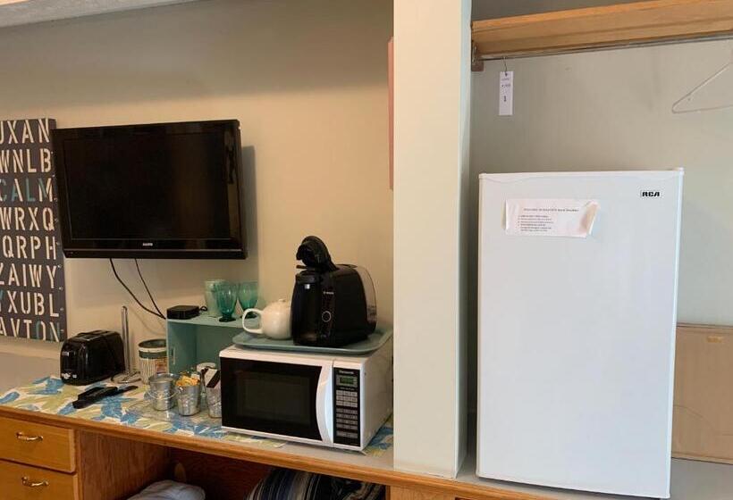 带特大床的标准间, Bayview B&b