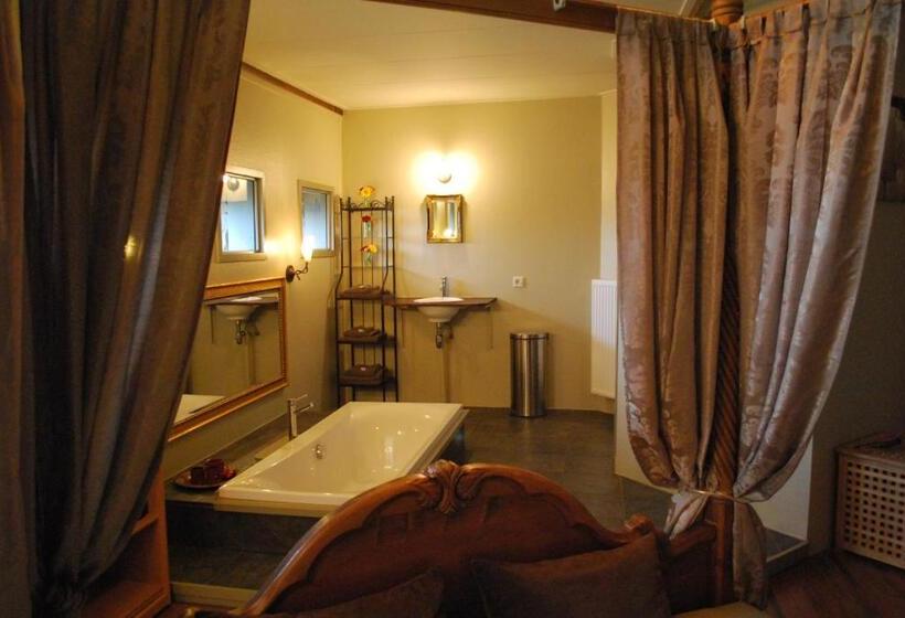 جناح, Logement Doosje