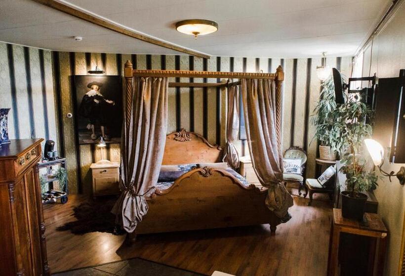 Люкс, Logement Doosje