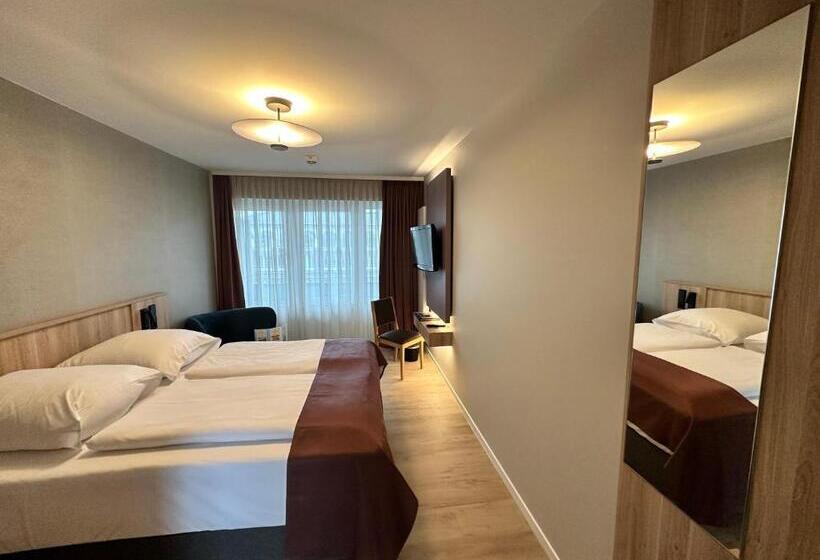 标准间带阳台, Apartment Hotel Hamburg Mitte