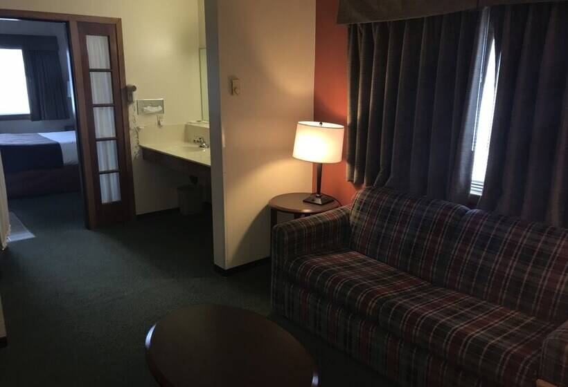 Люкс Повышенной Комфортности, Northwoods Inn & Suites Blackduck