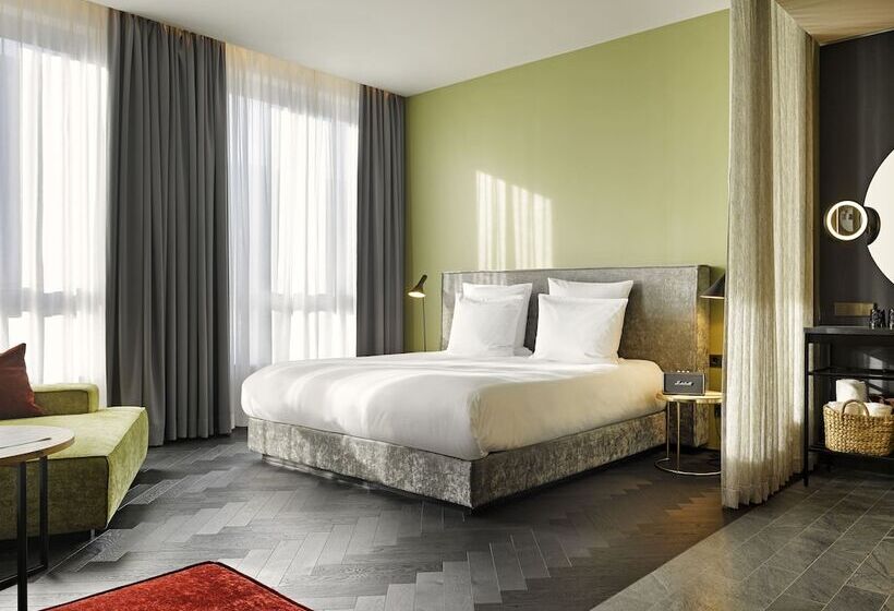 Escritório Estándar, East Hotel Hamburg