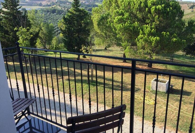 Номер Стандарт Вид на Сад, Casina Margherita