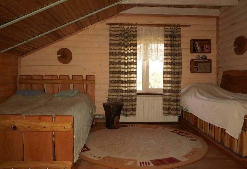 Семейный Номер, Kostel House
