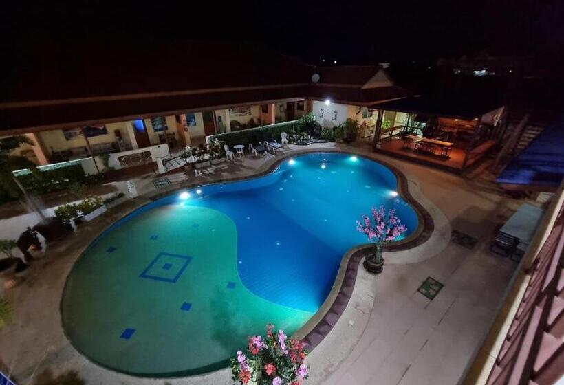 스탠다드 발코니 룸, Baan Sabaijai Resort & Omsorgssenter