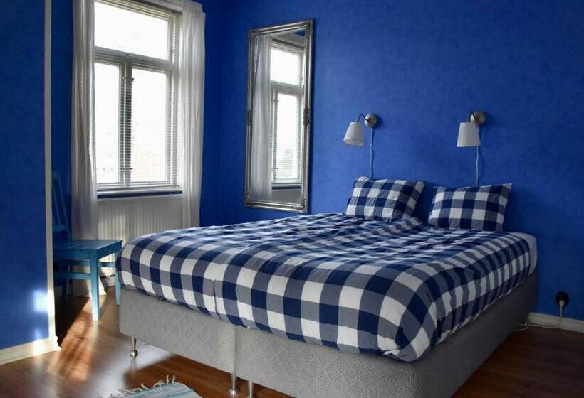 Номер Стандарт, Mooi! Gula Huset