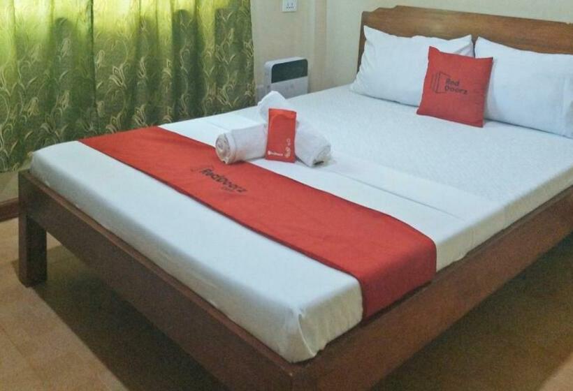 Номер Стандарт, Reddoorz Near Talisay District Hospital
