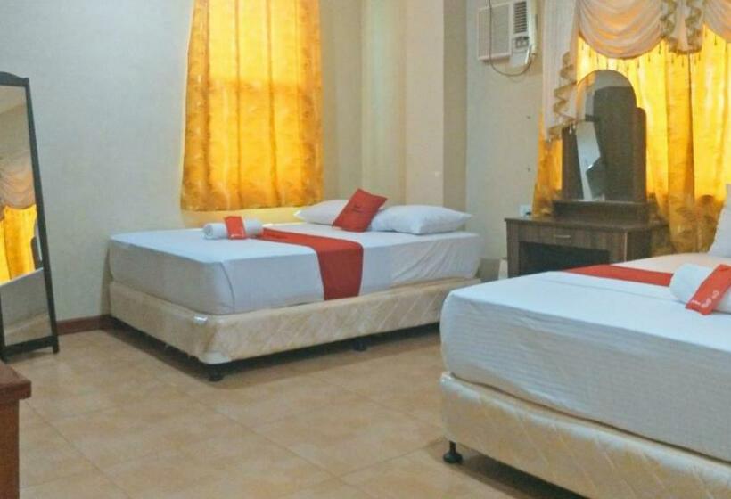 Номер Стандарт Трехместный, Reddoorz Near Talisay District Hospital