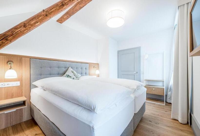 Family Suite, Weissenstein