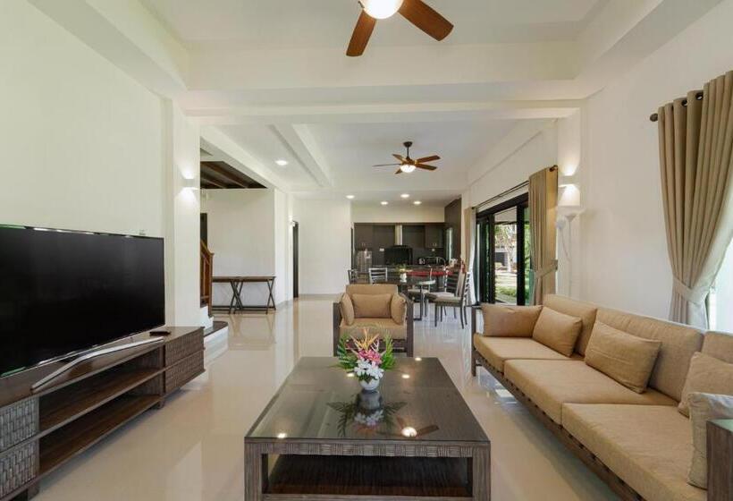 Вилла 3 Спальни, Banyu Biru Villa