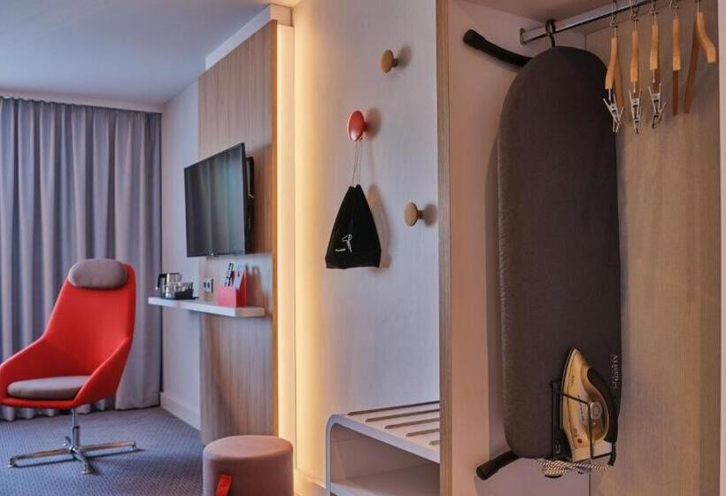Номер Стандарт, Holiday Inn Express München Messe, An Ihg
