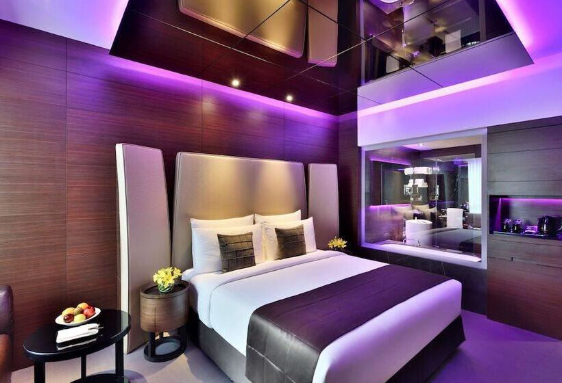 Люкс, Radisson Blu Atria Bengaluru