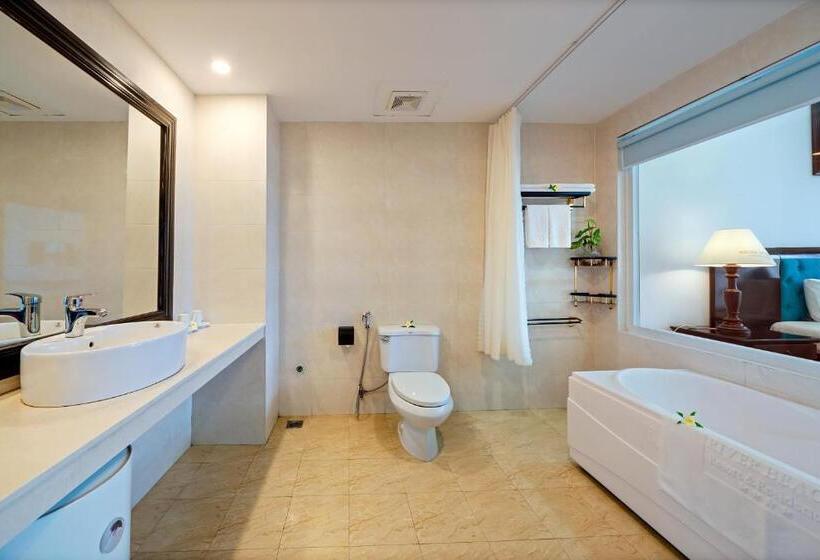 家庭交流房, River Beach Resort & Residences