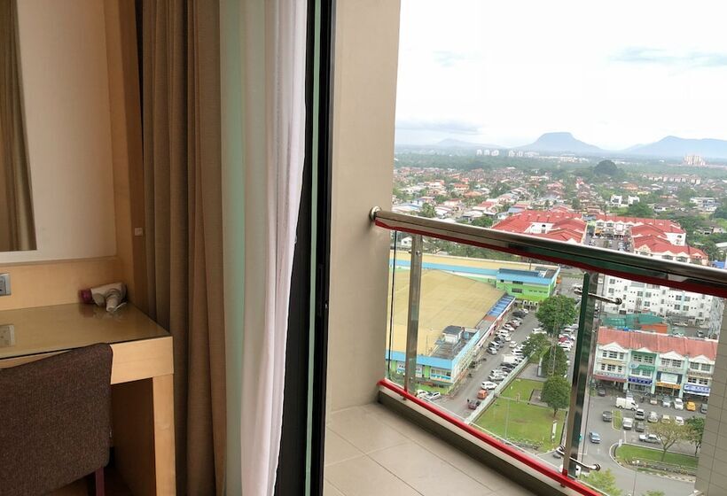 Апартаменты 3 Спальни, Luco Apartments At Imperial Suites