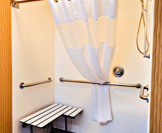 스탠다드 룸, Hampton Inn Wabash