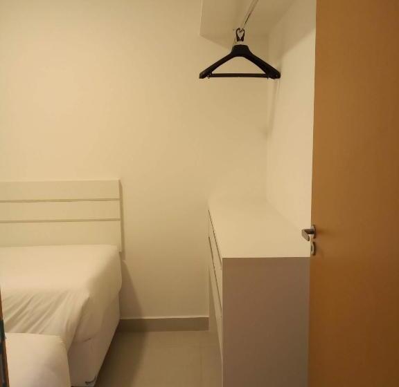 Apartamento 2 Dormitórios, Jardim Das Palmeiras Ii   Multipropriedade