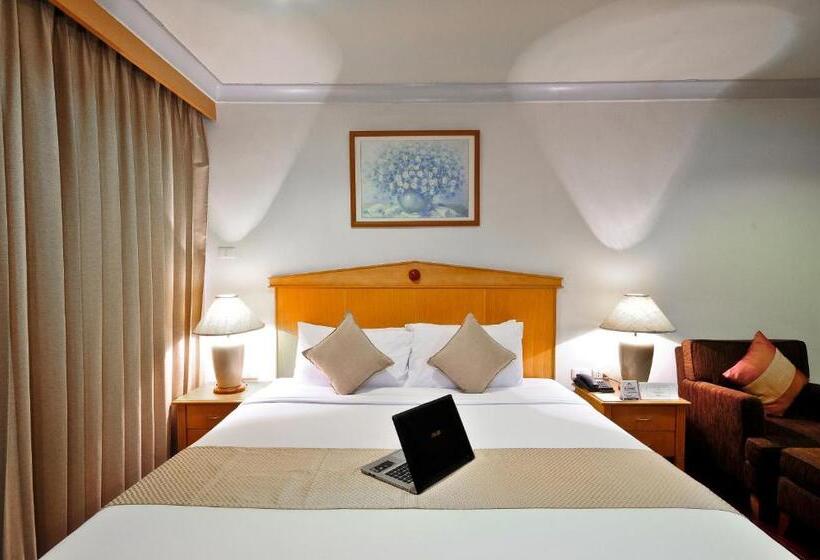 اتاق سوپریور, Admiral Suites Bangkok