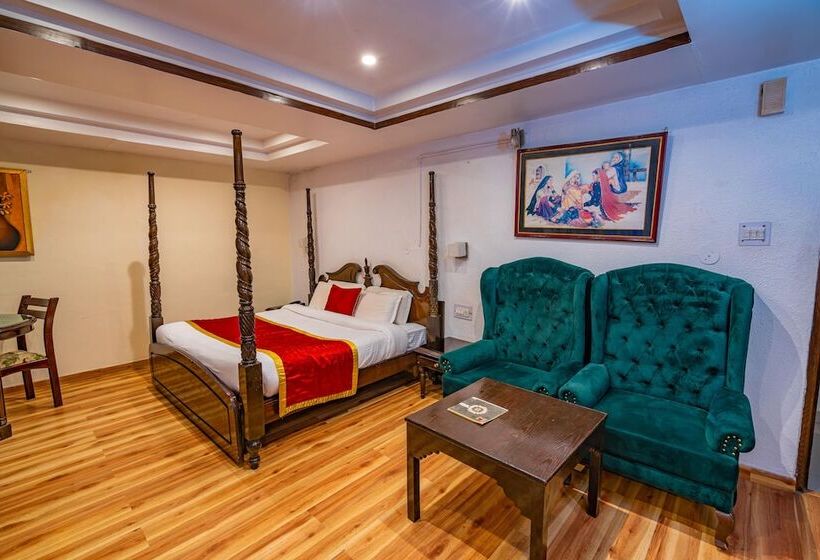 디럭스 룸, Ashiana Clarks Inn Shimla