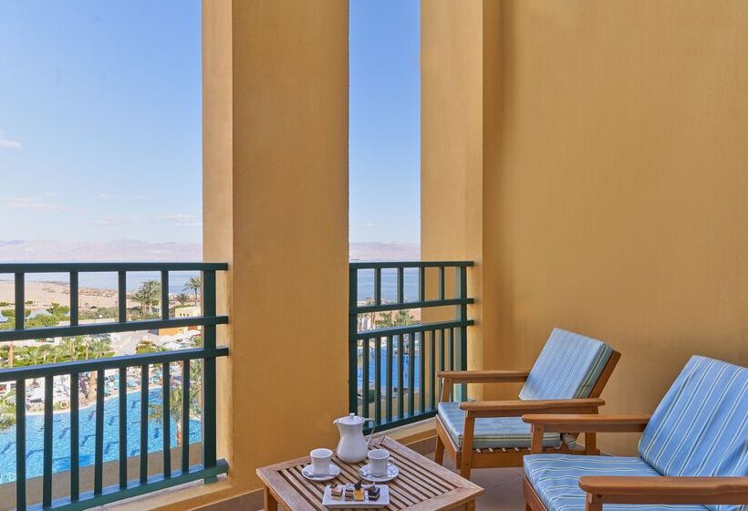 اتاق استاندارد با تخت بزرگ, Strand Beach Resort