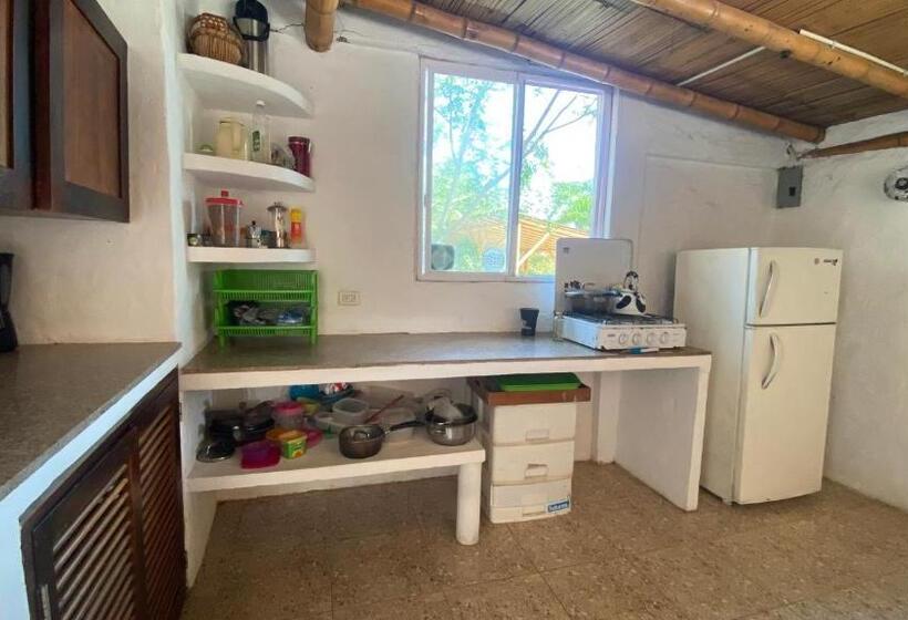Семейный Номер, Hosteria Guachapeli